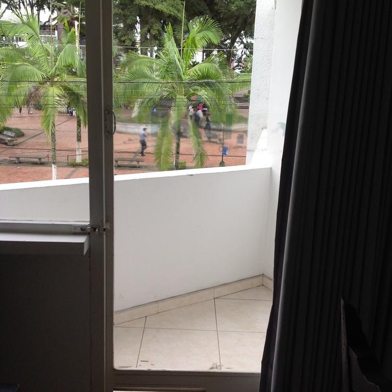 Hotel Calamo Plaza Pitalito Habitación foto